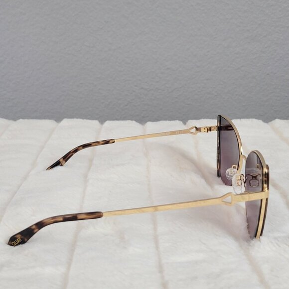 QUAY // ltd ed brown tortoise detail butterfly frame with brown fade lenses